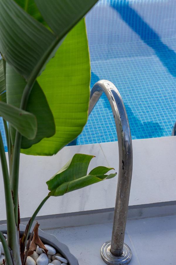 Unique Beachfront Rooftop In Fuengirola By Costarentals - Ref 59 מראה חיצוני תמונה